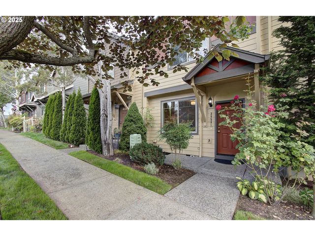 38581 LIMERICK St, Sandy, OR 97055