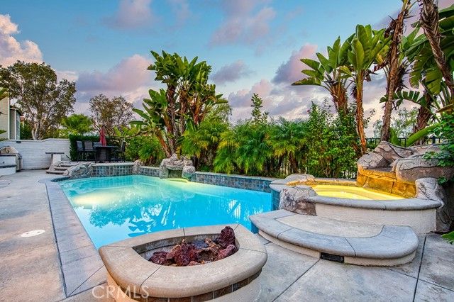 22 Orion, Laguna Hills, CA 92679