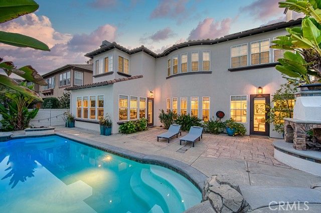 22 Orion, Laguna Hills, CA 92679