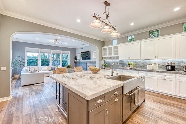 22 Orion, Laguna Hills, CA 92679