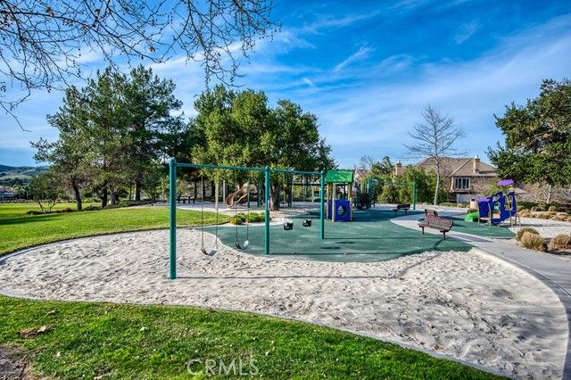 22 Orion, Laguna Hills, CA 92679