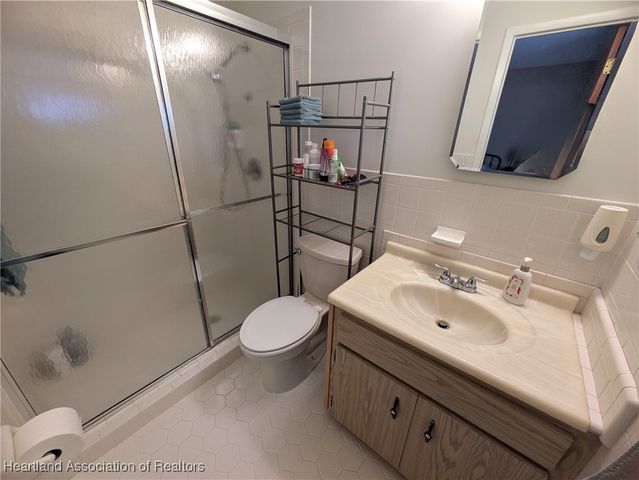 2470 S Lake Letta Drive, Avon Park, FL 33825