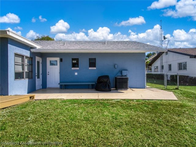 2470 S Lake Letta Drive, Avon Park, FL 33825