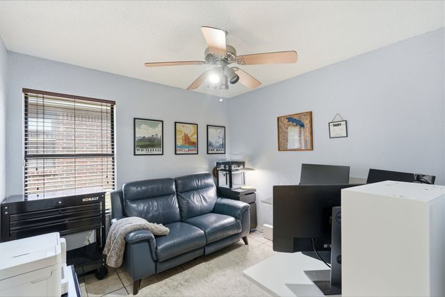 8204 Lara Lane, Watauga, TX 76148