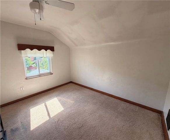 924 Jefferson Rd, Penn Hills, PA 15235