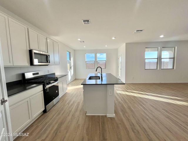 10480 W Rutherford Lane, Marana, AZ 85653