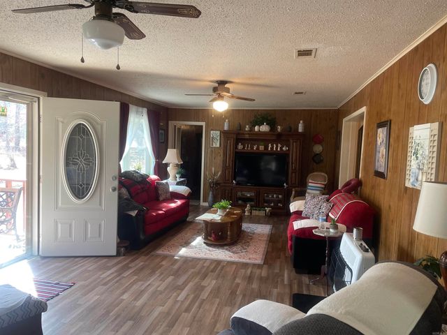 1107 Joanne Dr., White Hall, AR 71602