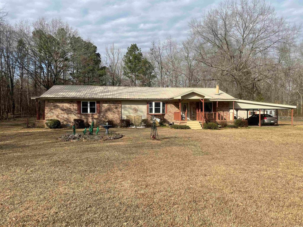 1107 Joanne Dr., White Hall, AR 71602