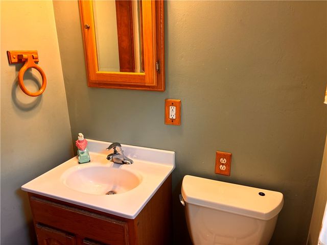 427 Fetzner Road, Greece, NY 14626