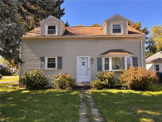 427 Fetzner Road, Greece, NY 14626