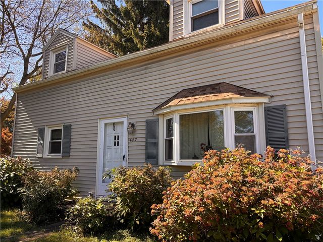 427 Fetzner Road, Greece, NY 14626