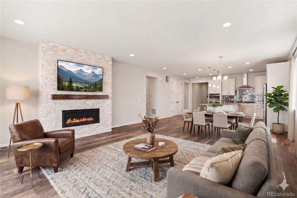 22669 E Tufts Place, Aurora, CO 80015