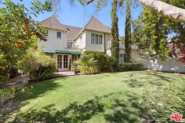 832 S Windsor Boulevard, Los Angeles, CA 90005