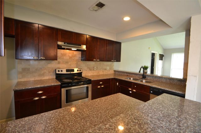 15718 Fox Springs Drive, Houston, TX 77084