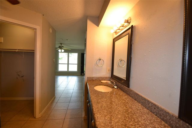15718 Fox Springs Drive, Houston, TX 77084