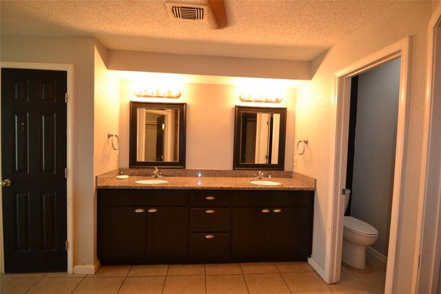 15718 Fox Springs Drive, Houston, TX 77084