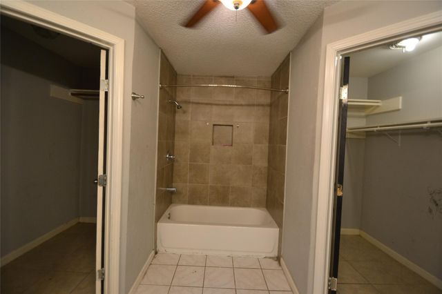 15718 Fox Springs Drive, Houston, TX 77084