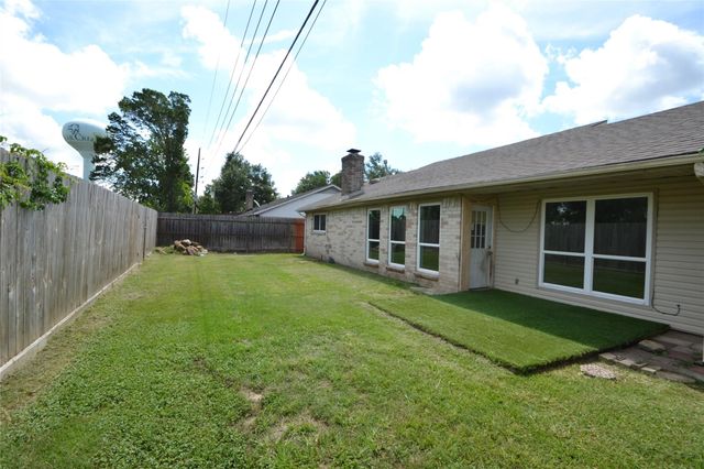 15718 Fox Springs Drive, Houston, TX 77084