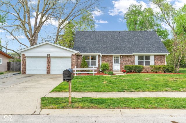 18 Wilson Drive, Carmel, IN 46032