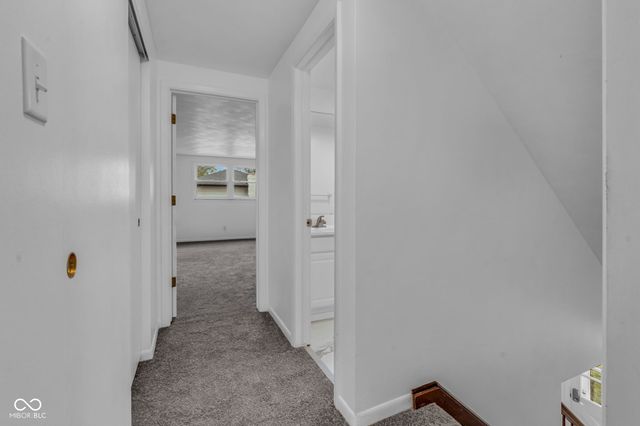 18 Wilson Drive, Carmel, IN 46032