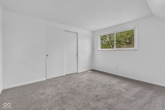 18 Wilson Drive, Carmel, IN 46032