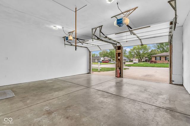 18 Wilson Drive, Carmel, IN 46032