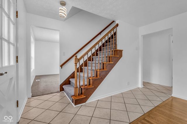 18 Wilson Drive, Carmel, IN 46032