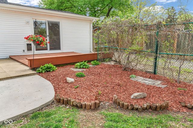 18 Wilson Drive, Carmel, IN 46032