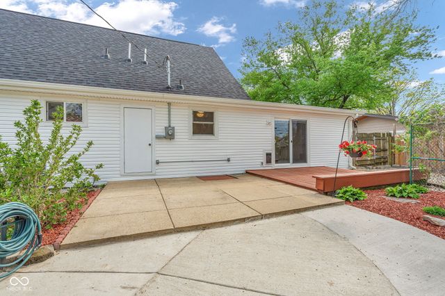 18 Wilson Drive, Carmel, IN 46032