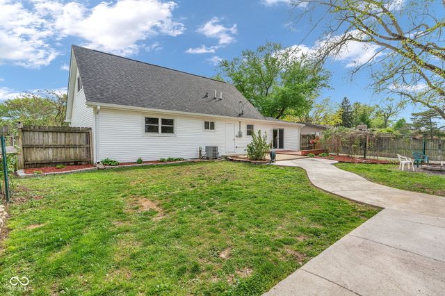 18 Wilson Drive, Carmel, IN 46032