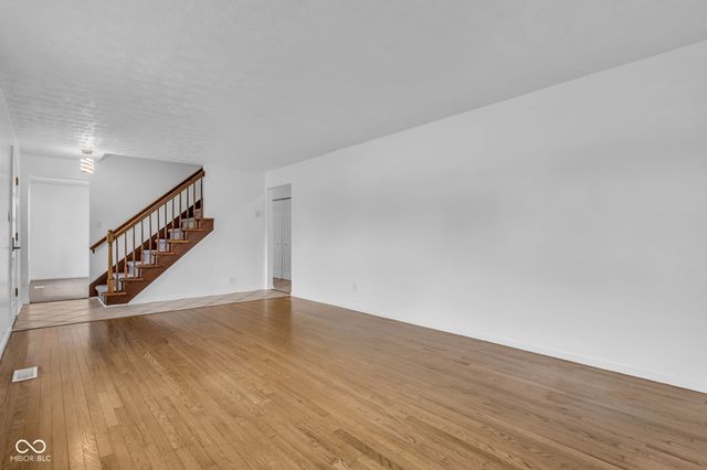 18 Wilson Drive, Carmel, IN 46032