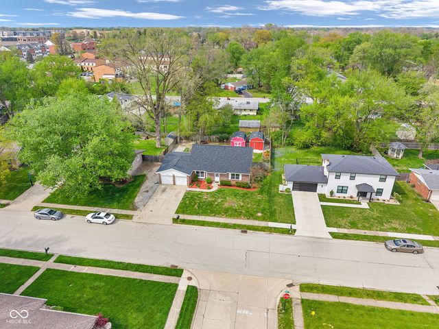 18 Wilson Drive, Carmel, IN 46032