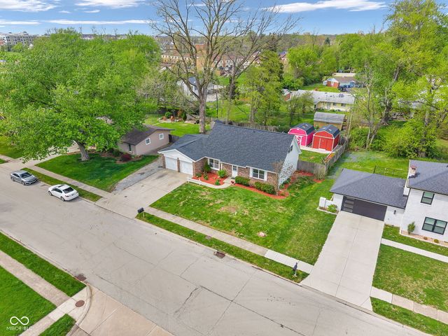 18 Wilson Drive, Carmel, IN 46032