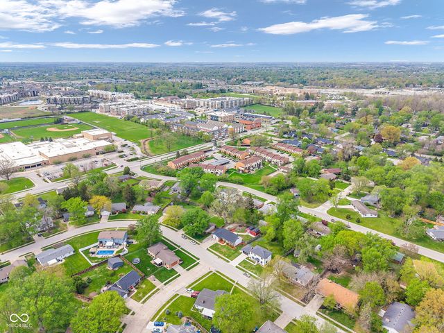 18 Wilson Drive, Carmel, IN 46032