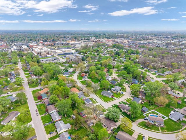 18 Wilson Drive, Carmel, IN 46032