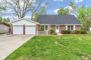 18 Wilson Drive, Carmel, IN 46032