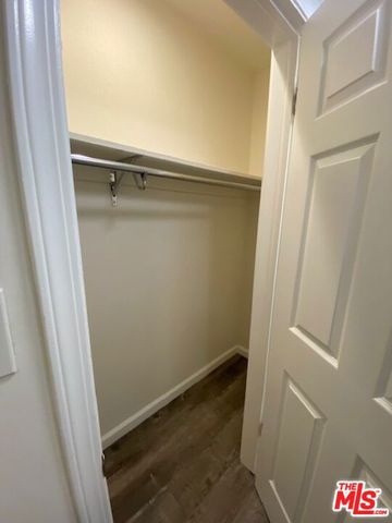 7045 Hawthorn Avenue 203, Los Angeles, CA 90028