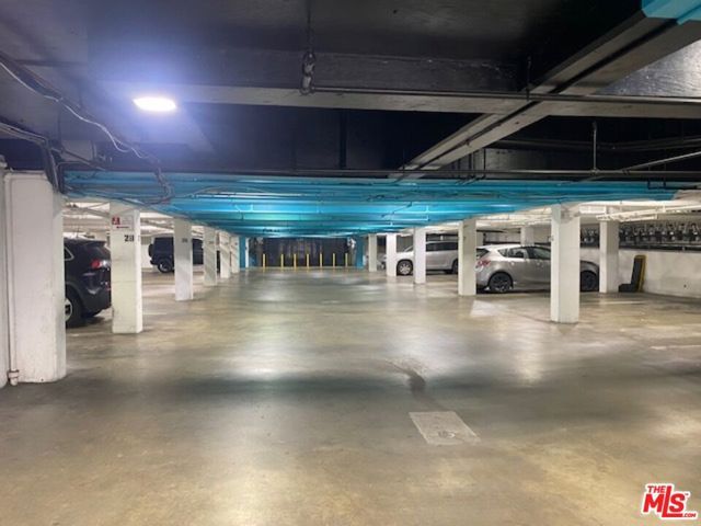 7045 Hawthorn Avenue 203, Los Angeles, CA 90028