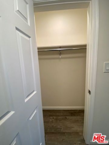 7045 Hawthorn Avenue 203, Los Angeles, CA 90028