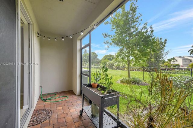1119 Vermilion Dr, Lake Worth, FL 33461