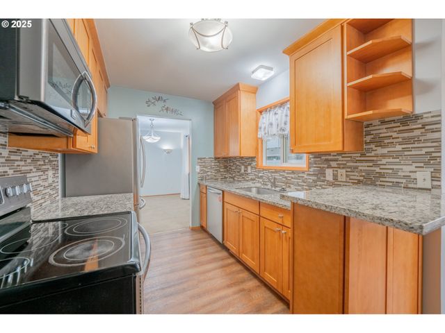 1470 PRINCETON Rd, Woodburn, OR 97071