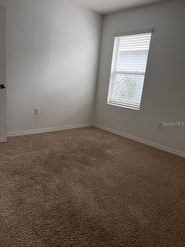 521 NICKEN GROVE, Davenport, FL 33837