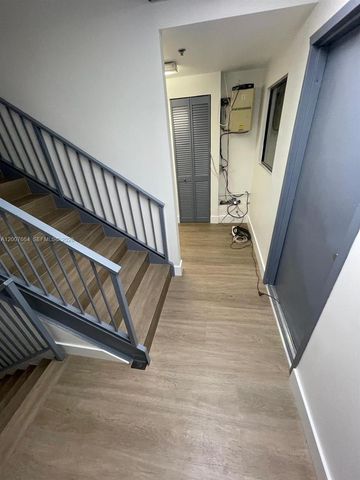 9387 NW 13th Street 7, Doral, FL 33172