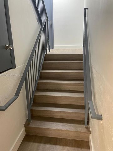 9387 NW 13th Street 7, Doral, FL 33172