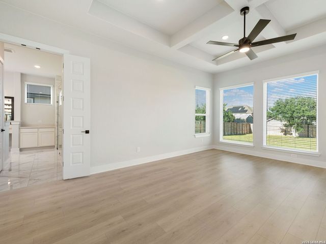 217 Poe Parkway, Castroville, TX 78009