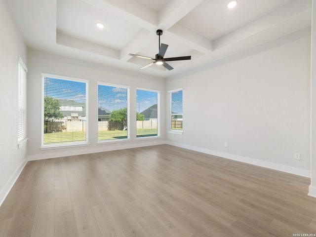 217 Poe Parkway, Castroville, TX 78009