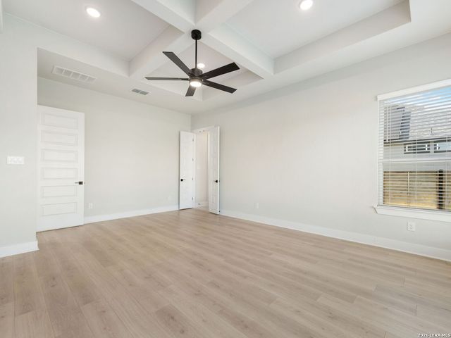 217 Poe Parkway, Castroville, TX 78009