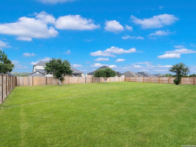 217 Poe Parkway, Castroville, TX 78009