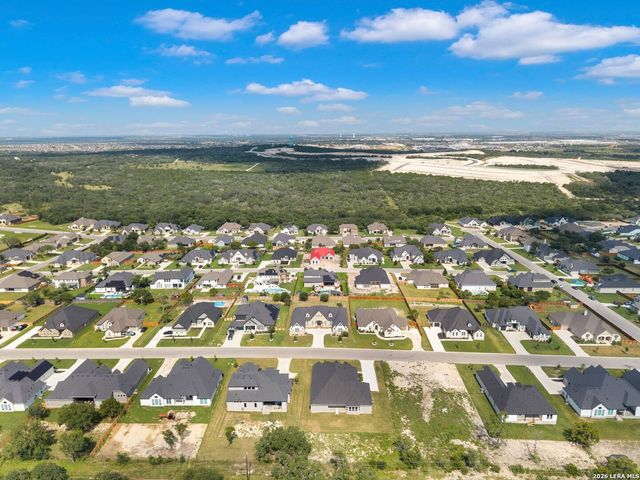 217 Poe Parkway, Castroville, TX 78009