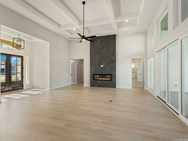 217 Poe Parkway, Castroville, TX 78009